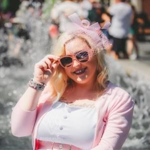 Meet your Posher, Lindsey